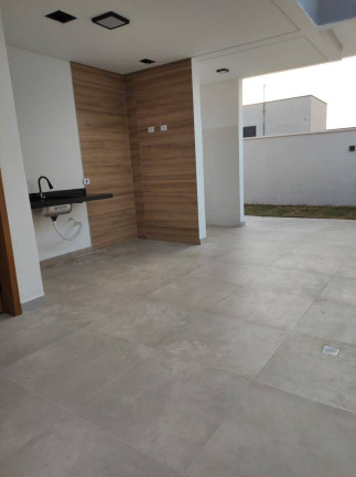 Imagem Casa com 3 Quartos à Venda, 250 m² em Parque Residencial Maria Elmira - Caçapava Imagem Casa com 3 Quartos à Venda, 250 m² em Parque Residencial Maria Elmira - Caçapava