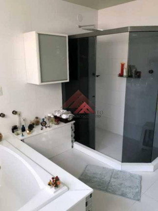 Imagem Casa com 2 Quartos à Venda, 262 m² em Maria Paula - Niterói Imagem Casa com 2 Quartos à Venda, 262 m² em Maria Paula - Niterói