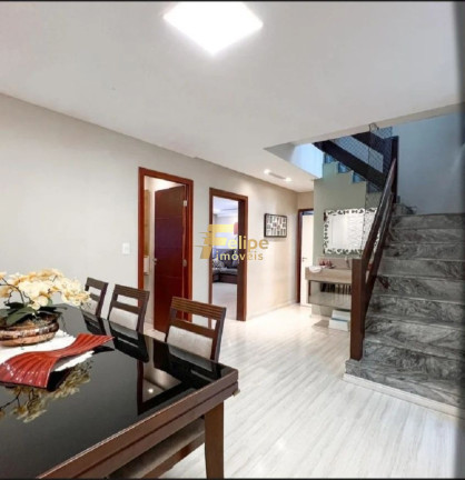 Imagem Casa com 5 Quartos à Venda, 237 m² em República - Vitória Imagem Casa com 5 Quartos à Venda, 237 m² em República - Vitória