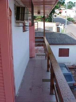 Imagem Casa com 3 Quartos à Venda, 236 m² em São José - Porto Alegre Imagem Casa com 3 Quartos à Venda, 236 m² em São José - Porto Alegre