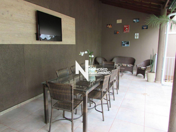 Imagem Sobrado com 3 Quartos à Venda, 251 m² em Paulinia - Paulínia