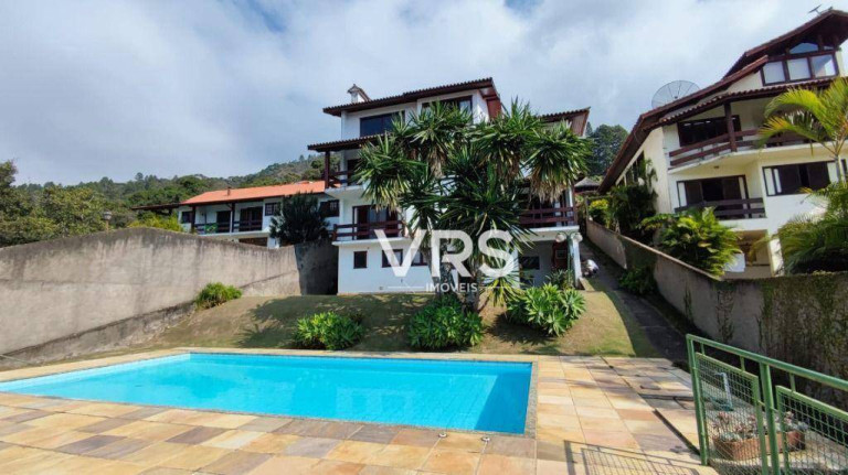 Imagem Casa com 6 Quartos à Venda, 423 m² em Iucas - Teresópolis Imagem Casa com 6 Quartos à Venda, 423 m² em Iucas - Teresópolis