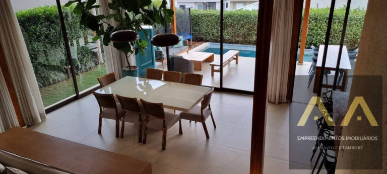 Imagem Casa com 4 Quartos à Venda, 340 m² em Tamboré - Santana De Parnaíba Imagem Casa com 4 Quartos à Venda, 340 m² em Tamboré - Santana De Parnaíba