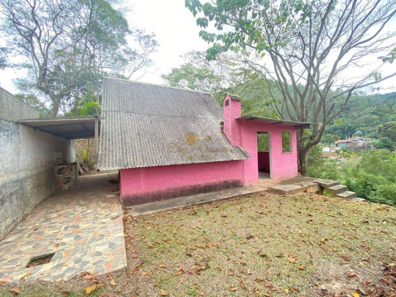 Casa com 1 Quarto à Venda, 50 m² em Pessegueiros - Teresópolis