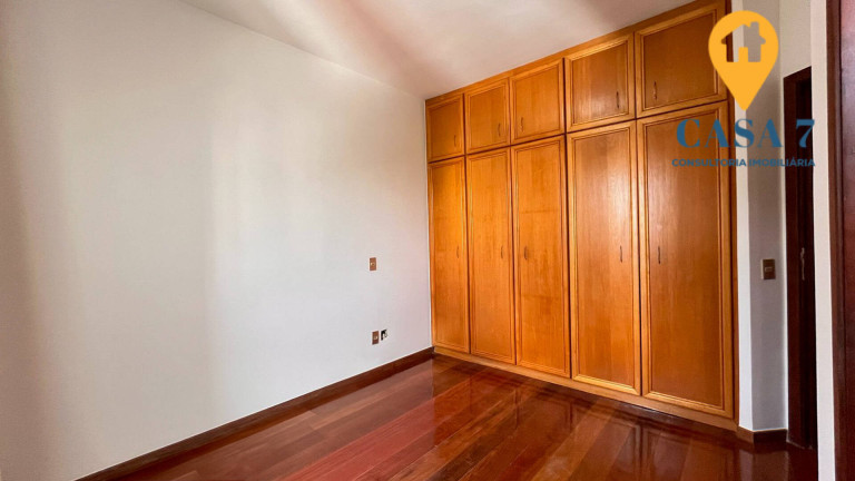 Imagem Apartamento com 2 Quartos à Venda, 80 m² em Funcionários - Belo Horizonte