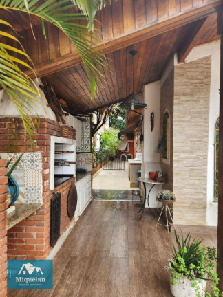 Imagem Casa com 4 Quartos à Venda, 350 m² em Tremembé - São Paulo Imagem Casa com 4 Quartos à Venda, 350 m² em Tremembé - São Paulo