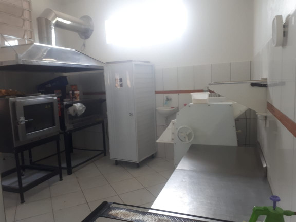 Imagem Imóvel Comercial à Venda, 224 m² em Laerte Assunção - Pindamonhangaba