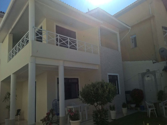 Imagem Casa com 3 Quartos à Venda, 190 m² em Centro - Lauro De Freitas Imagem Casa com 3 Quartos à Venda, 190 m² em Centro - Lauro De Freitas