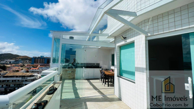 Imagem Cobertura com 3 Quartos à Venda, 198 m² em Jardim Flamboyant - Cabo Frio