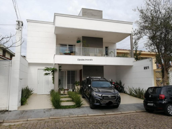 Sobrado com 5 Quartos para Alugar, 350 m² em Jardim Paulo Vi - São Paulo