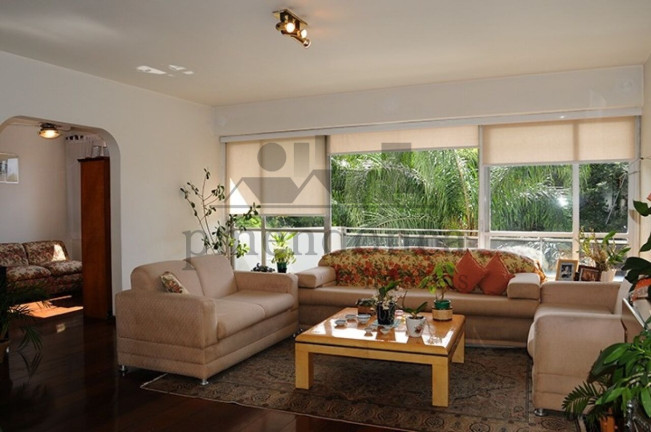 Apartamento com 3 Quartos à Venda, 186 m² em Alto De Pinheiros - São Paulo