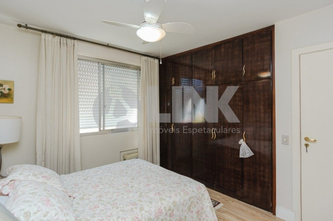 Imagem Apartamento com 3 Quartos à Venda, 95 m² em Mont Serrat - Porto Alegre Imagem Apartamento com 3 Quartos à Venda, 95 m² em Mont Serrat - Porto Alegre
