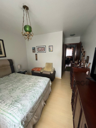 Imagem Imóvel com 2 Quartos à Venda,  em Petrópolis - Porto Alegre