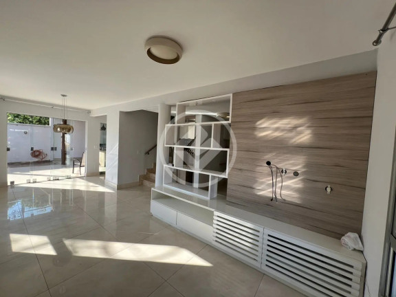 Imagem Casa com 3 Quartos à Venda, 110 m² em Setor Negrão De Lima - Goiânia Imagem Casa com 3 Quartos à Venda, 110 m² em Setor Negrão De Lima - Goiânia