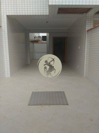 Casa com 3 Quartos à Venda, 150 m² em Embare - Santos