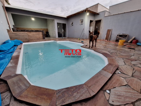 Casa com 3 Quartos à Venda, 178 m² em Jd. Das Oliveiras - São Lourenço