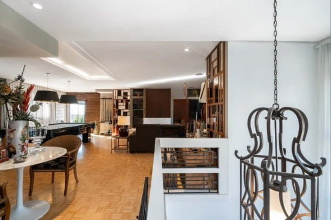 Imagem Apartamento com 4 Quartos à Venda, 460 m² em Higienópolis - Porto Alegre Imagem Apartamento com 4 Quartos à Venda, 460 m² em Higienópolis - Porto Alegre