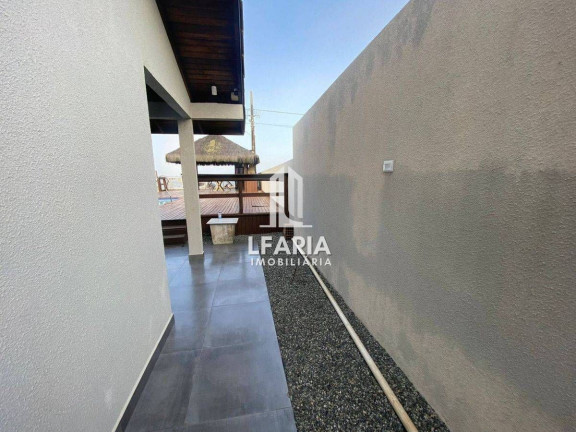 Imagem Casa com 3 Quartos para Temporada, 117 m² em Cambiju - Itapoá