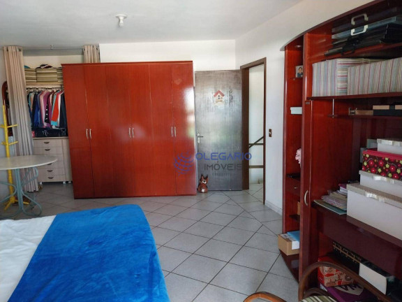 Imagem Sobrado com 3 Quartos à Venda, em Centro - Penha Imagem Sobrado com 3 Quartos à Venda, em Centro - Penha