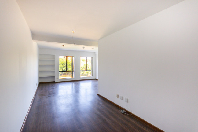 Imagem Sala Comercial à Venda, 39 m² em Petrópolis - Porto Alegre Imagem Sala Comercial à Venda, 39 m² em Petrópolis - Porto Alegre