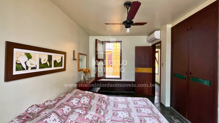 Imagem Casa com 6 Quartos à Venda, 297 m² em Balneário De Iriri - Anchieta