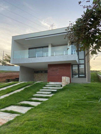 Imagem Casa com 4 Quartos à Venda, 297 m² em Recife