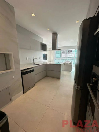 Imagem Apartamento com 4 Quartos à Venda, 132 m² em Centro - Balneário Camboriú Imagem Apartamento com 4 Quartos à Venda, 132 m² em Centro - Balneário Camboriú