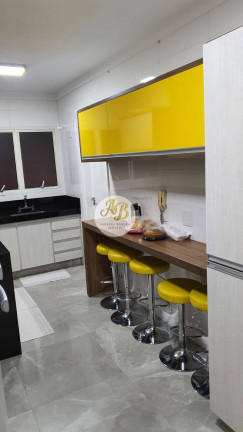 Imagem Apartamento com 3 Quartos à Venda, 129 m² em Estação - Franca Imagem Apartamento com 3 Quartos à Venda, 129 m² em Estação - Franca