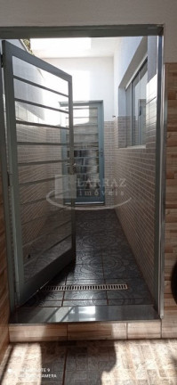 Imagem Casa com 2 Quartos à Venda, 104 m² em Vila Tibério - Ribeirão Preto Imagem Casa com 2 Quartos à Venda, 104 m² em Vila Tibério - Ribeirão Preto
