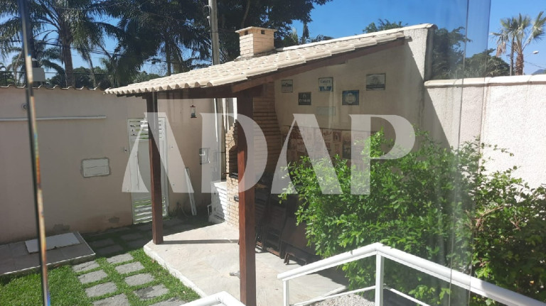 Imagem Casa com 4 Quartos à Venda, 212 m² em Vargem Grande - Rio De Janeiro Imagem Casa com 4 Quartos à Venda, 212 m² em Vargem Grande - Rio De Janeiro