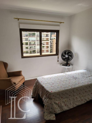 Imagem Apartamento com 3 Quartos à Venda, 197 m² em Itaim Bibi - São Paulo Imagem Apartamento com 3 Quartos à Venda, 197 m² em Itaim Bibi - São Paulo