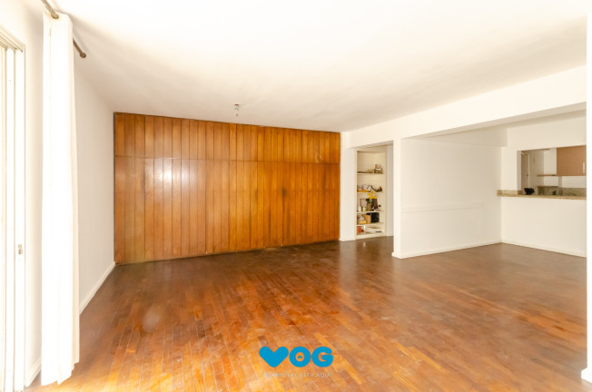 Imagem Imóvel com 3 Quartos à Venda, 146 m² em Rio Branco - Porto Alegre Imagem Imóvel com 3 Quartos à Venda, 146 m² em Rio Branco - Porto Alegre