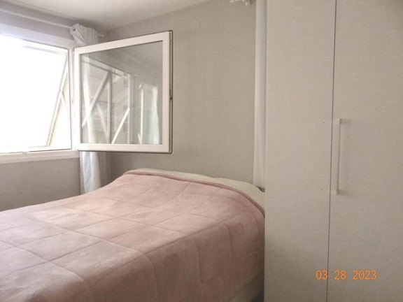 Imagem Imóvel com 2 Quartos à Venda, em Centro - Curitiba Imagem Imóvel com 2 Quartos à Venda, em Centro - Curitiba