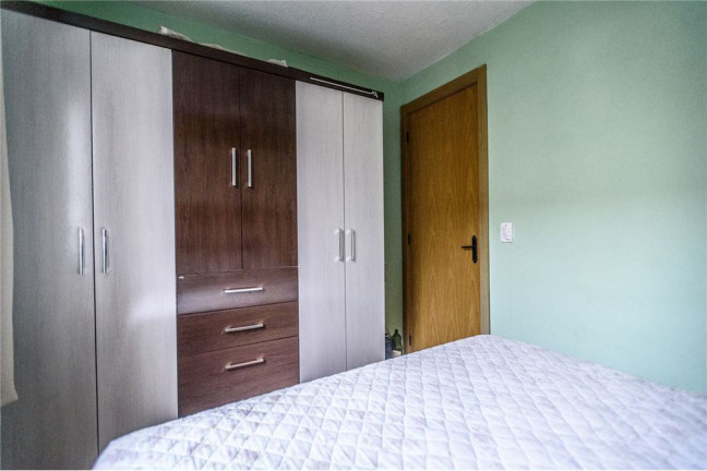 Imagem Imóvel com 2 Quartos à Venda,  em Jardim Leopoldina - Porto Alegre