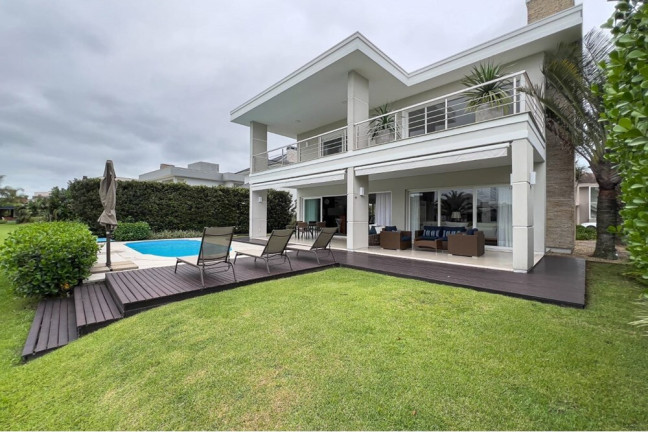 Imagem Casa de Condomínio com 5 Quartos à Venda, 413 m² em Remanso - Xangri-lá