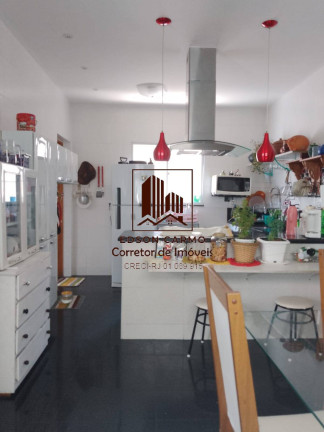 Imagem Casa com 4 Quartos à Venda, 200 m² em Bangu - Rio De Janeiro Imagem Casa com 4 Quartos à Venda, 200 m² em Bangu - Rio De Janeiro