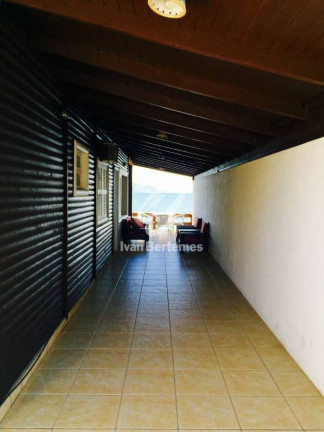 Imagem Casa com 3 Quartos para Temporada, em Canto Grande - Bombinhas Imagem Casa com 3 Quartos para Temporada, em Canto Grande - Bombinhas