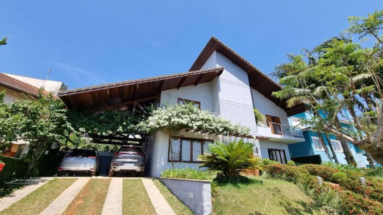 Casa com 4 Quartos à Venda, 380 m² em Jardim Indaiá - Embu Das Artes