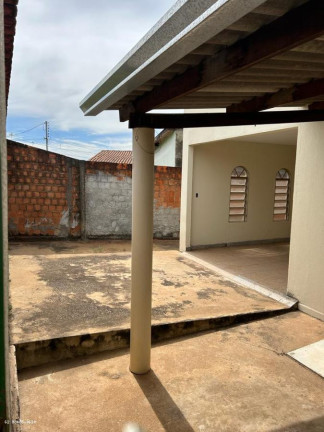 Imagem Casa com 2 Quartos à Venda, 432 m² em Setor Garavelo - Goiânia Imagem Casa com 2 Quartos à Venda, 432 m² em Setor Garavelo - Goiânia