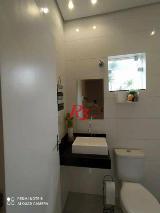 Imagem Sobrado com 2 Quartos à Venda, 120 m² em Jardim Virginia - Guarujá Imagem Sobrado com 2 Quartos à Venda, 120 m² em Jardim Virginia - Guarujá