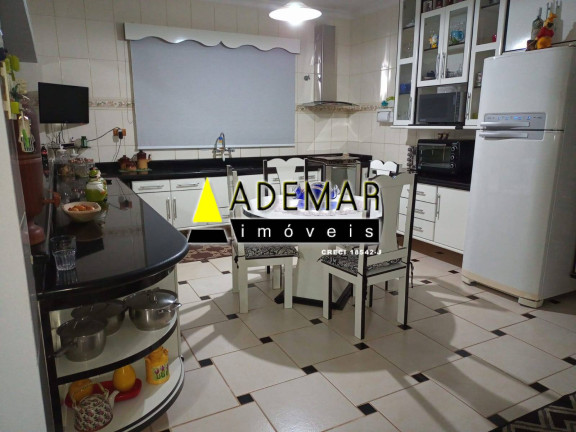Imagem Casa com 3 Quartos à Venda, 6.000 m² em São Pedro