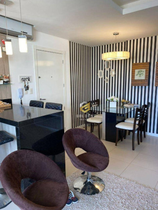 Imagem Cobertura com 3 Quartos à Venda ou Temporada, 117 m² em Bombas - Bombinhas