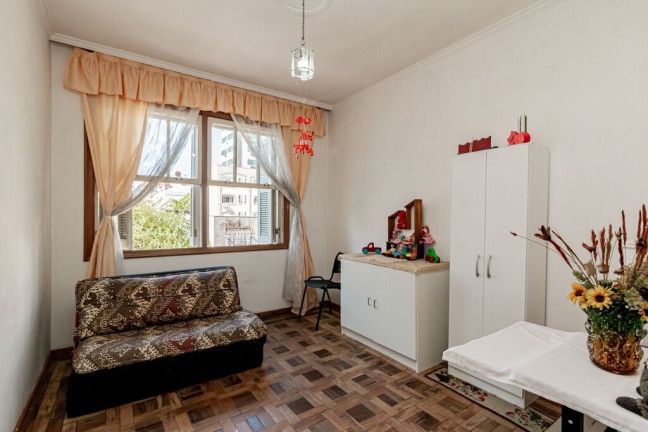Imagem Apartamento com 4 Quartos à Venda, 104 m² em Menino Deus - Porto Alegre