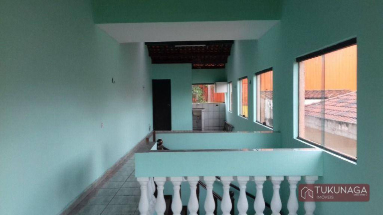 Imagem Sobrado com 3 Quartos à Venda, 220 m² em Parque Renato Maia - Guarulhos Imagem Sobrado com 3 Quartos à Venda, 220 m² em Parque Renato Maia - Guarulhos