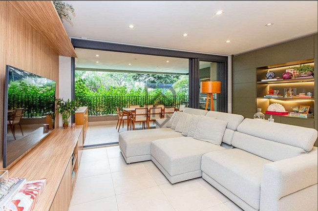 Imagem Apartamento com 3 Quartos à Venda, 145 m² em Campo Belo - São Paulo