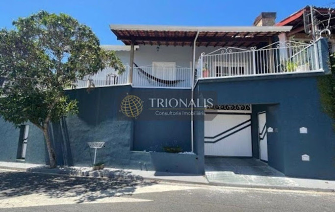 Casa com 3 Quartos à Venda, 248 m² em Vila Junqueira - Atibaia