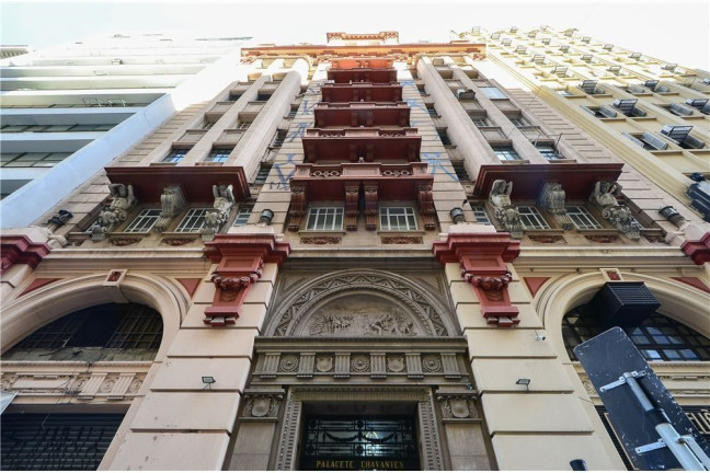 Sala Comercial à Venda, 135 m² em Sé - São Paulo