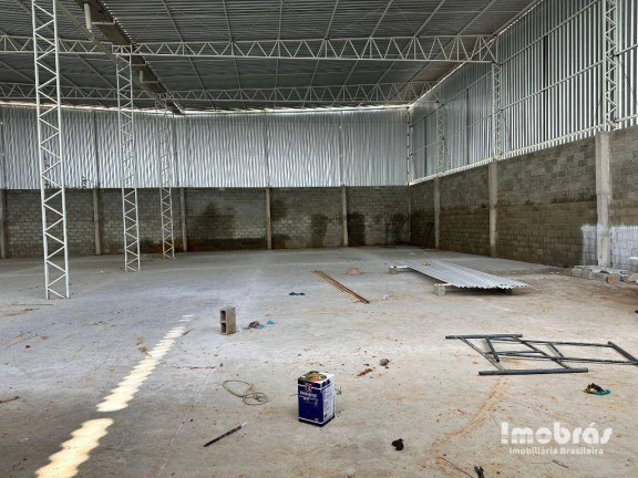 Galpão para Alugar, 425 m² em Ancuri - Fortaleza