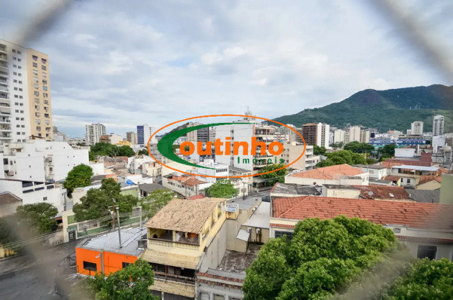Imagem Apartamento com 4 Quartos à Venda, 138 m² em Maracanã - Rio De Janeiro Imagem Apartamento com 4 Quartos à Venda, 138 m² em Maracanã - Rio De Janeiro