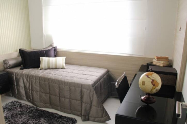 Imagem Apartamento com 2 Quartos à Venda, 63 m² em Centro - Florianópolis